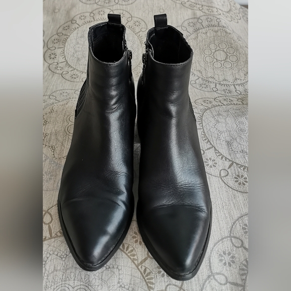 Blondo waterproof ankle boots - Picture 2 of 9